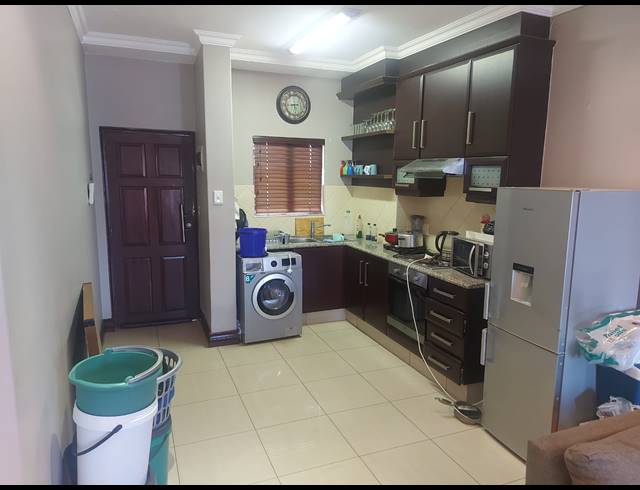 2 BEDROOM APARTMENT TO LET IN UMHLANGA RIDGE